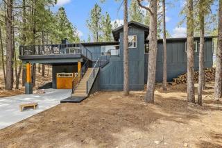 Comfortable Chic Hot Tub MTN View Cul-de-Sac - Flagstaff - 3