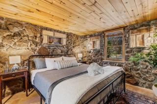 1800s Historic Home Heart of DT Flag BBQ Atrium - Flagstaff - 7