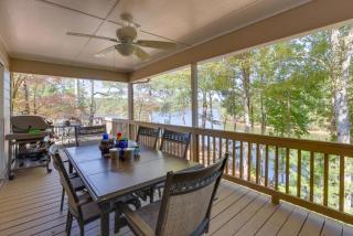 Lakefront Lineville Retreat with Private Dock! - Lineville - 9