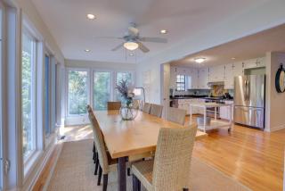 Lakefront Lineville Retreat with Private Dock! - Lineville - 5