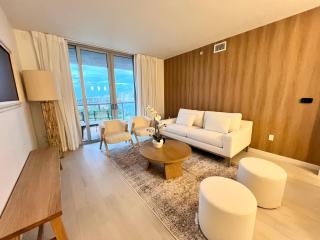Luxury Ocean Views Apt in Hallandale Beach - Hallandale Beach - 0