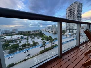 Luxury Ocean Views Apt in Hallandale Beach - Hallandale Beach - 8