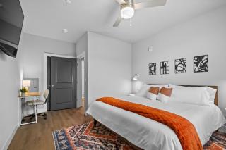 Modern Apt W Pool, Gym & Free "p"prime Location - 4