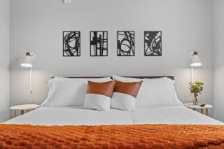 Modern Apt W Pool, Gym & Free "p"prime Location - 9