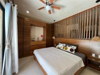 Jungle Gem with Swim-Up Pool & Easy Paved Access - 7