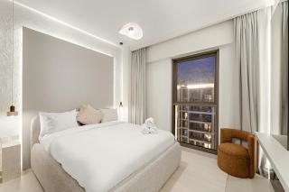 Luxe 1BR in Orchid Creek with Balcony Pool & Gym - 7