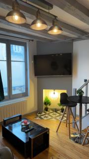 Le Gris métal, T2 duplex, centre ville historique - 7