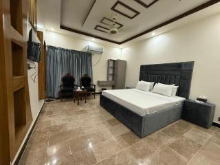 A-one guest house - Karachi - 0