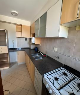 Hermoso depto. zona residencial - 6