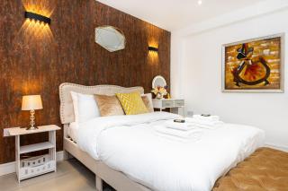 Chic 3BR with Garden & Parking Near Hampstead Heath - London - 6