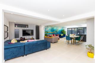 Chic 3BR with Garden & Parking Near Hampstead Heath - London - 8