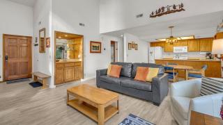 Ridge Condo - Unit 8 - 7