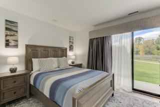 Gorgeous Chic Beach Front Condo 2775 - Traverse City - 7