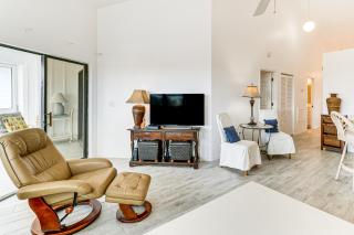Walk to Beach Airy Manasota Key Condo! - Englewood - 6