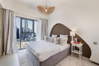 A-Living Prime 3BR Apartment with Burj Khalifa & Fountain View - 9
