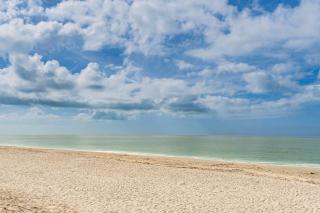 Walk to Beach Snowbird Getaway in Manasota Key! - 7