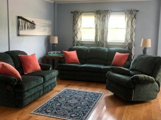 Pet Friendly Private Home Sleeps 12 Walk to Beach - 0