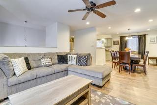 Game Room and Home Theater 4-Season Poconos Retreat - 6