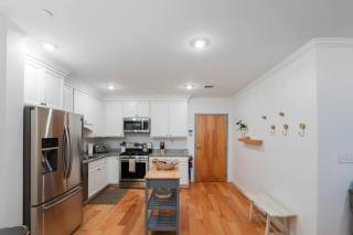 Modern 2-bed, 2-bath, Steps To Northeastern - Boston - 8