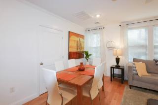 Modern 2-bed, 2-bath, Steps To Northeastern - Boston - 7