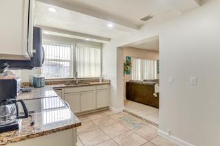 2 Mi to Ocean Daytona Beach Hideaway! - Daytona Beach - 4