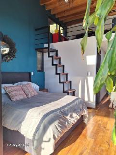 Designer Home with Jacuzzi Spectacular Lake Views - Valle de Bravo - 2