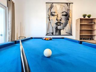 Designer Loft für bis zu 15, Whirlpool, Infrarotsauna, Billard, Pokertisch, 2 Bäder - Nuremberg - 2