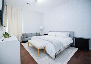 Downtown Houston Luxe Gated Retreat - 6