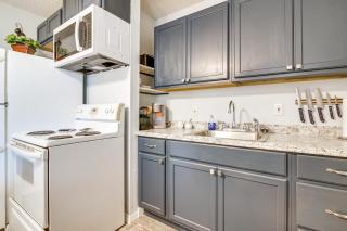 11 Mi to Isla Blanca Beach Townhome with Lake Views - Laguna Vista - 2