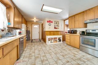 Tranquil Ranch Home on 10 Acres in Leavenworth! - Leavenworth - 1
