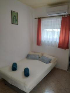 Villa Ella - Pirovac - 2