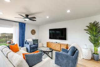 Balconies and Views Modern Abode in Poway! - Poway - 7