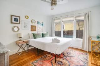 Close to Downtown - Tons of Light & WiFi - Austin - 9