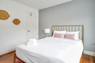 Close to Downtown - Tons of Light & WiFi - Austin - 1