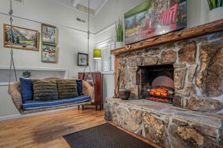 Talking Leaves Cottage on the Brow in Mentone - 2