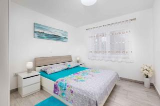 Apartments in Malinska - Insel Krk 53323 - Malinska - 7