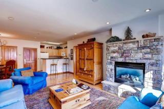 2 Bedroom Gateway Lodge Condo Near Mountain House - 7