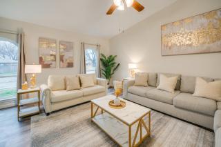 10 Mi to Six Flags Pet- and Family-Friendly Retreat - 6