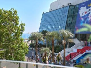 Luxurious 2BR 4p apartment with terrace - First Croisette Cannes 203 - Cannes - 9