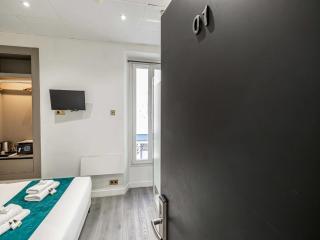 Hotel Avaton - Deluxe Bedroom - Cannes Palais - Cannes - 8