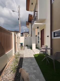 Modern Getaway near Alona Beach! - Dauis - 9