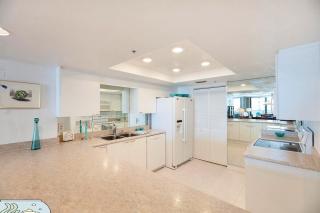 Sherwin 2BR Overlooks Pool #306 - Daytona Beach Shores - 7