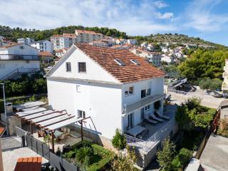 Apartments by the sea Mastrinka, Ciovo - 23959 - Trogir - 0