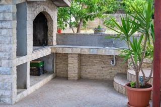 Apartments by the sea Mastrinka, Ciovo - 23959 - 2