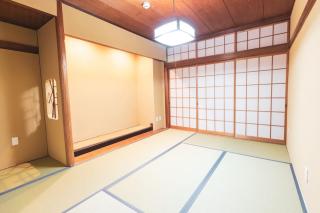 Family Retreat in Namba 160 M square upto 16 pax w Kids - Osaca - 1