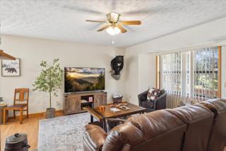 Brand New Hot Tub, Outdoor Bar & Game Room! - Sevierville - 2