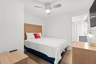 Pet Friendly Steps to the Beach Seahorse Ranch 2 - 6