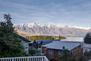 Fabulous VIEWS WALK To Town 3 Bedrooms Cosy - Queenstown - 2