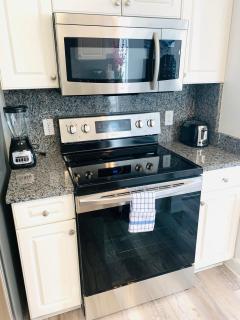 One bedroom gorgeous condo at Magnolia Place - 5