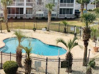One bedroom gorgeous condo at Magnolia Place - 3